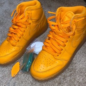 Used once Gatorade Jordan retro 1 size 6.5y